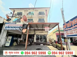 ขาย อาคารพาณิชย์ 3.5 ชั้น หลังมุม หน้าหมู่บ้าน ไอยรา บ้านกล้วย-ไทรน้อย