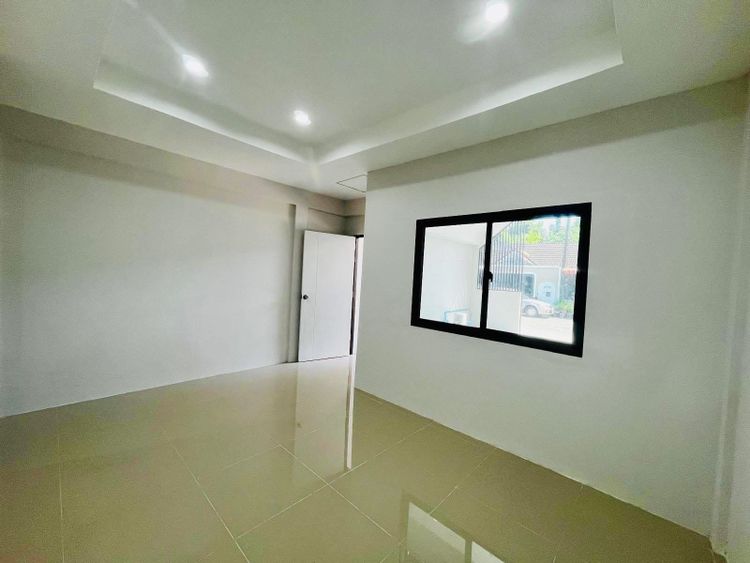 บ้านรีโนเวทพร้อมอยู่ พร้อมสร้างรายได้ทันทีตั้งแต่ซื้อ  ใกล้โรบินสันถลาง, ภาพที่ 4