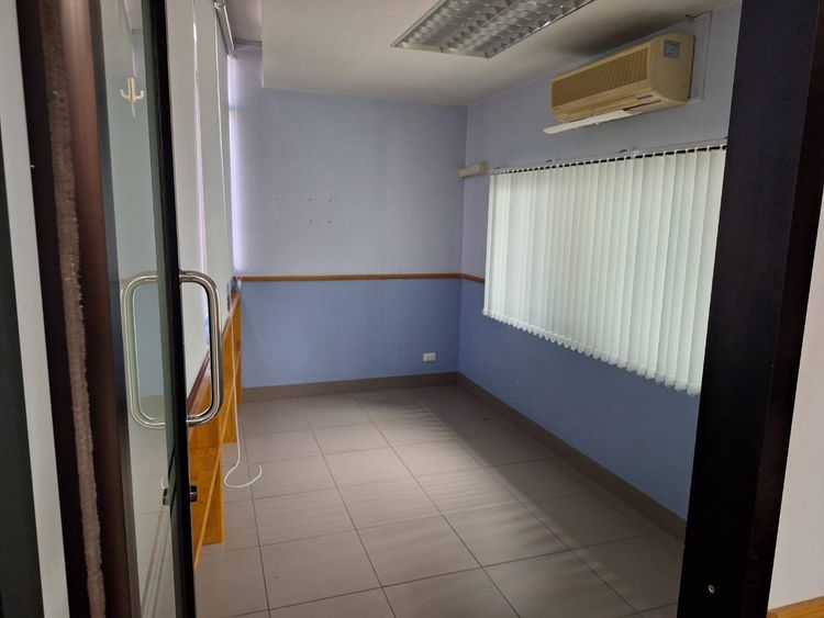 Office in Phayathai Plaza for SALE, ภาพที่ 4