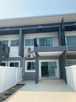 🏠✨ ทาวน์โฮมโมเดิร์น พร้อมอยู่ ทำเลทองสันกำแพง จ.เชียงใหม่ ✨🏠
