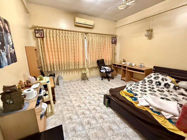 ขาย/ให้เช่าอาคารพาณิชย์ 3.5 ชั้น มีชั้นลอย ซอยเพชรเกษม 75, ภาพที่ 4