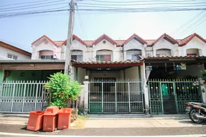 ให้เช่า ทาวน์เฮ้าส์ 2 ชั้น 18 ตร.ว ธารทอง 2 บางบัวทอง วัดลาดปลาดุก 2นอน ต่อเติมแล้ว ใกล้ถนนใหญ่