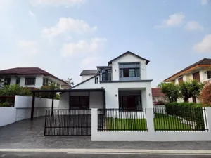 บ้านเดี่ยวระดับพรีเมียม โครงการ ลดาวัลย์ ปิ่นเกล้า