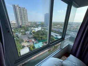 เดอะ เพรสซิเดนท์ บางหว้า – ห้องมุม ชั้น 14 วิวพาโนรามา (Interchange บางหว้า)