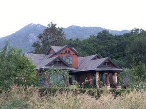 ขาย บ้าน ในโครงการ บ้านพักตากอากาศ เขาใหญ่ ตำบลพญาเย็น อำเภอปากช่อง จังหวัดนครราชสีมา
