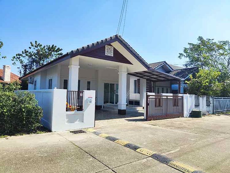 บ้านชั้นเดียว มบ.รอยัลวิว น้ำไม่ท่วม ปรับปรุงใหม่ แปลงหัวมุม, ภาพที่ 4