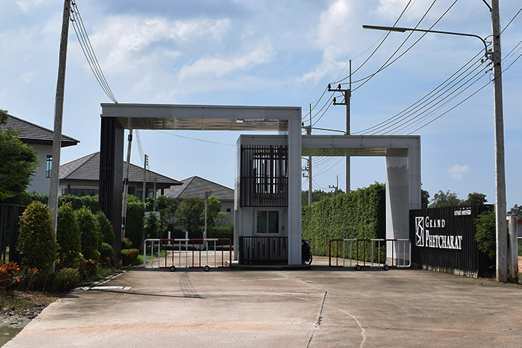 เดอะ แกรนด์ เพ็ชรรัตน์ - บรรยากาศ - 3