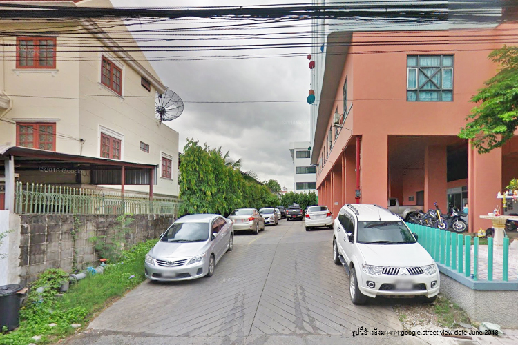 ลาดพร้าว การ์เด้น - บรรยากาศ - 3