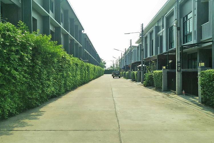 เจ วิลเลจ - บรรยากาศ - 3