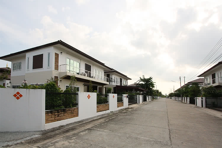 บ้านรุ่งเรืองเลควิว (ทุ่งสร้าง) - บรรยากาศ - 3