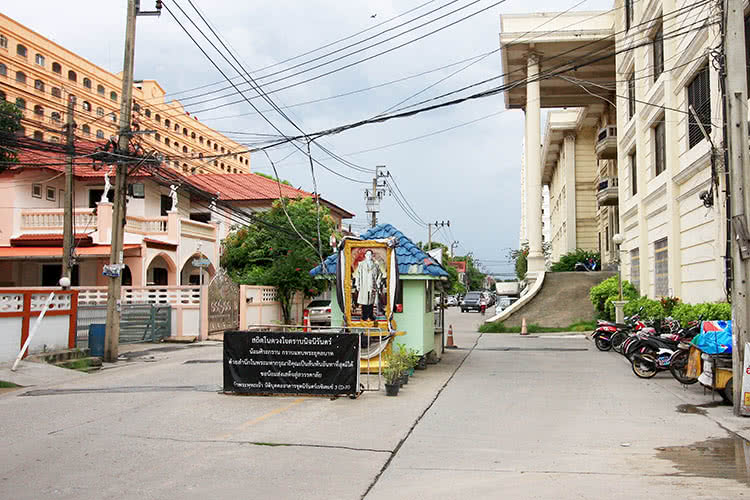 นิรันดร์ เรสซิเด้นท์ 3 - บรรยากาศ - 3