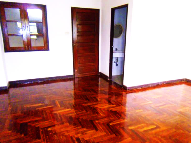 บ้านสันติ - บรรยากาศ - 3