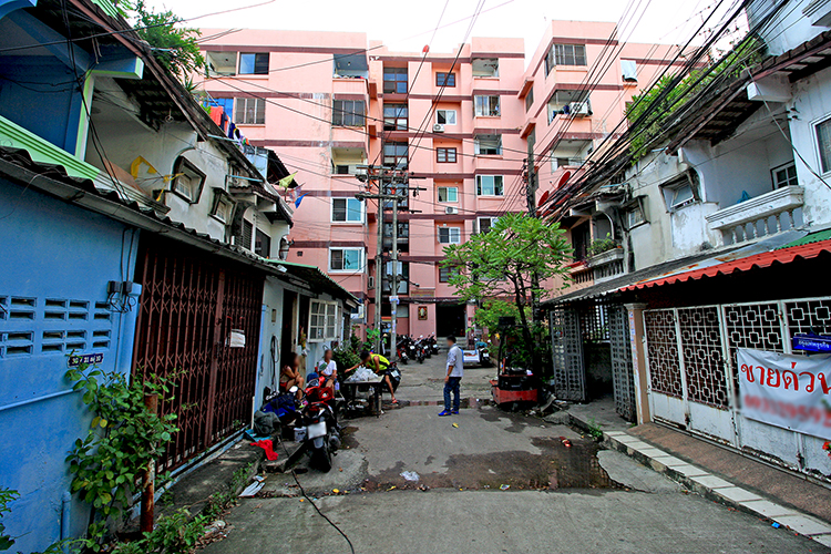 สมบัติคอนโดมิเนียม - บรรยากาศ - 3