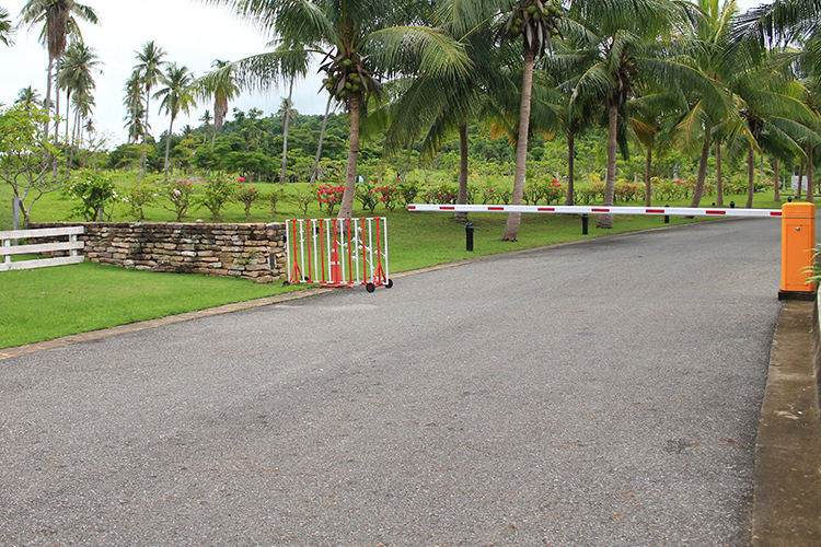 บางเสร่ ไฮท์ - บรรยากาศ - 3