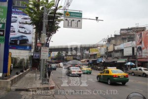 37107-Land for rent on Sukhumvit 55 rd 1 rai 261 sqwa