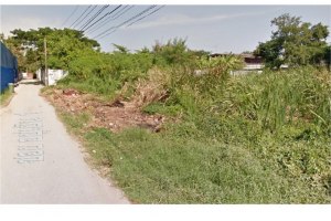 38847 - Sukhumvit 105 road Land for rent plot size 1600 Sqm