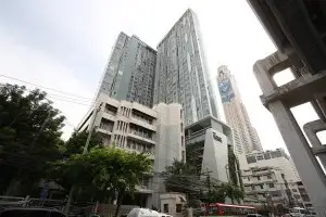 ขาย Ideo Verve Ratchaprarop 2 Bed 1 Bath ชั้นสูง ราคาถูกที่สุด พร้อมเข้าอยู่ Contract 097 048 5752 (BenzBenz)