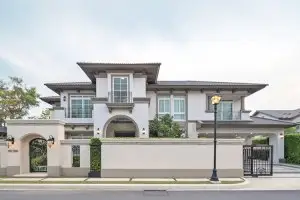 🚩ให้เช่าบ้านเดี่ยว 2 ชั้น นันทวัน รามอินทรา–พหลโยธิน 50 จาก Land & Houses บ้านหลังใหญ่สไตล์ Tuscany หิ้วกระเป๋าเข้าอยู่ได้เลย 