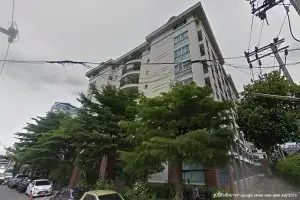 ขายถูกคอนโด Sunshine Condominium ตั้งอยู่ ซ.อ่องเอี่ยม ฝั่งตรงข้ามเซ็นทรัลบางนา เข้าซอยเพียง 200 เมตร เฟอร์ครบ พร้อมอยู่